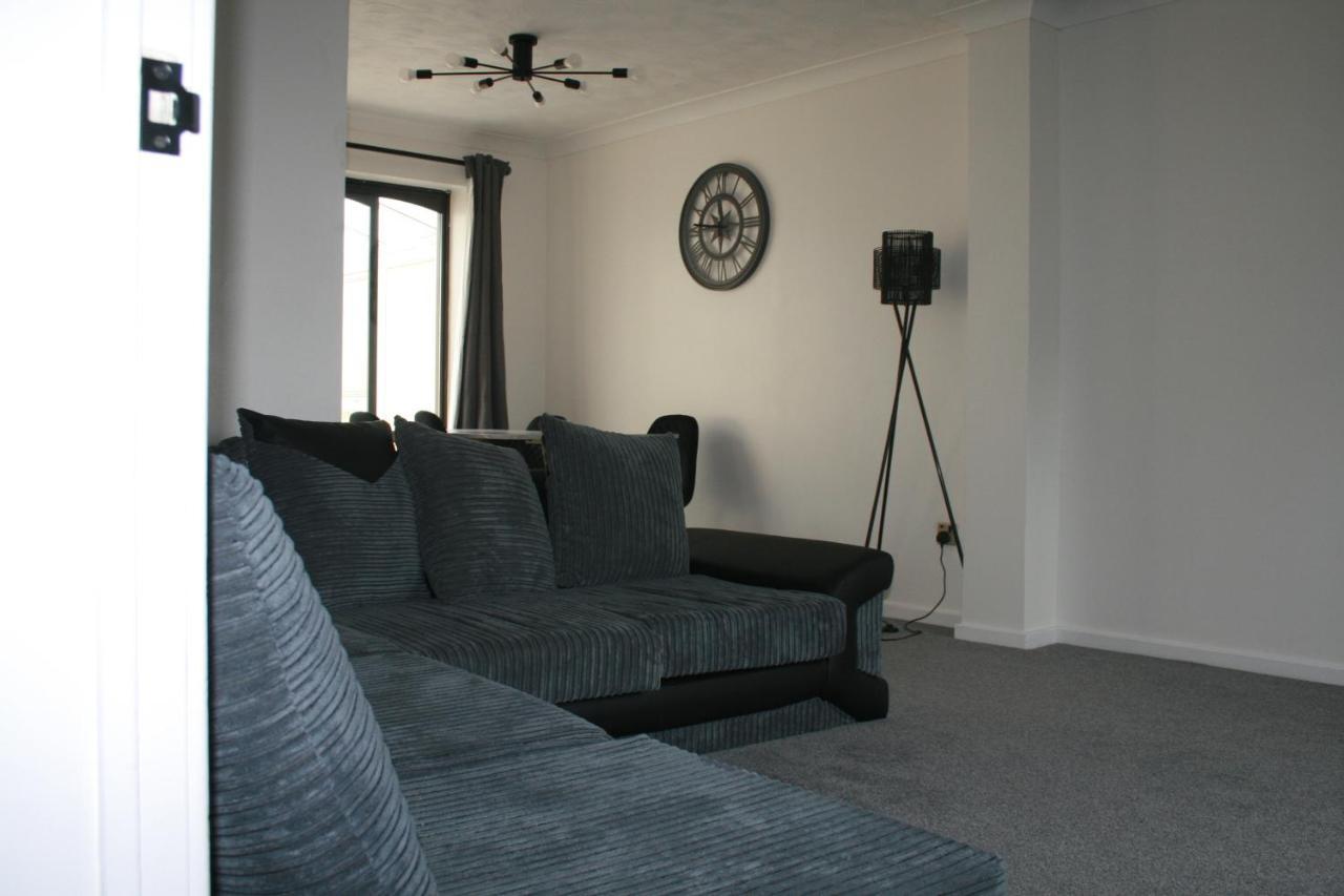 House On Cul De Sac Apartamento Lakenheath Exterior foto