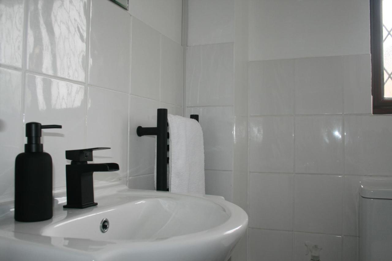House On Cul De Sac Apartamento Lakenheath Exterior foto